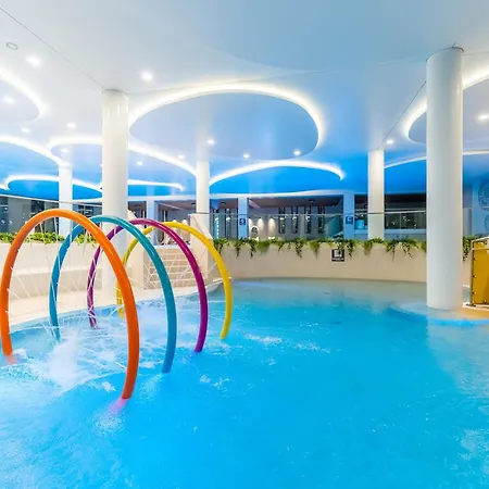 شقة Polanki Aqua Family Premium - 3 Sypialnie - Private Garage - Pool & Access
