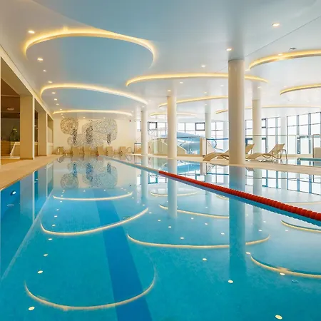 Polanki Aqua Family Premium - 3 Sypialnie - Private Garage - Pool & Access Apartmán